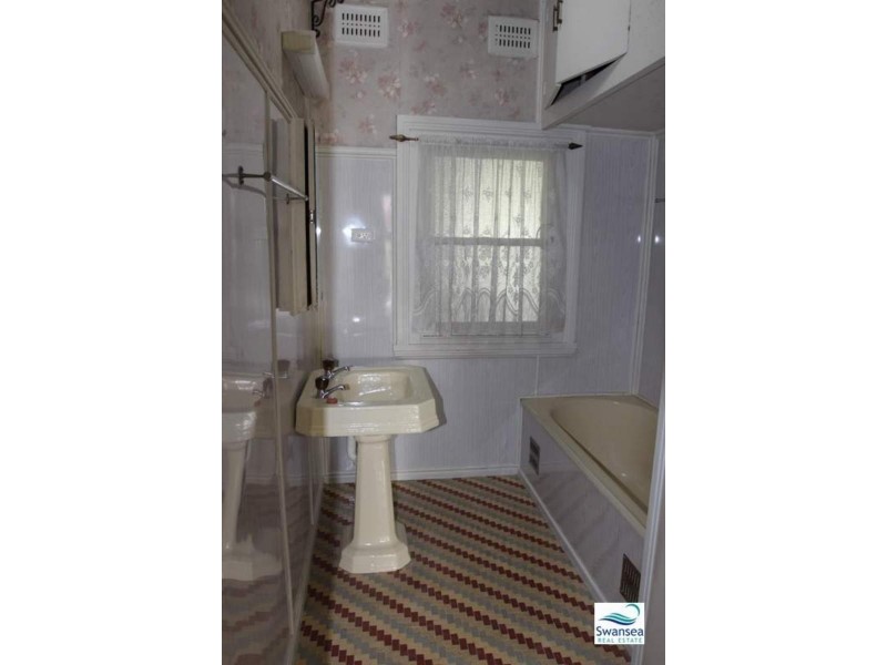 253  Pacific Hwy, Swansea NSW 2281