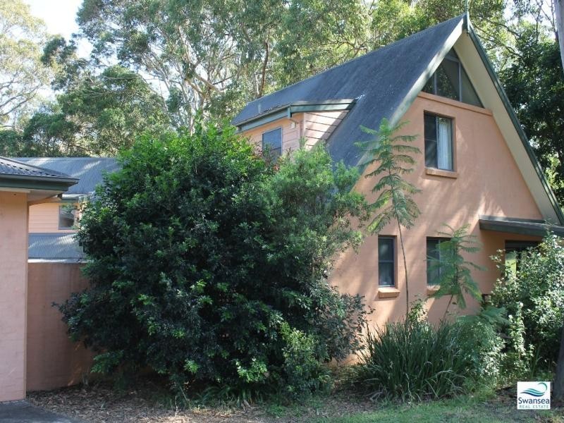 64 Kingfisher Cct, Cams Wharf NSW 2281