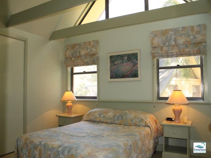 64 Kingfisher Cct, Cams Wharf NSW 2281