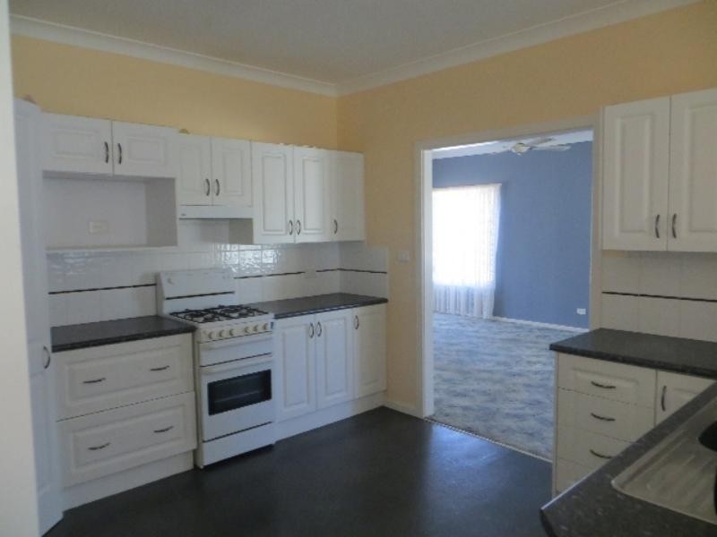 832 Pacific  Hwy, Marks Point NSW 2280