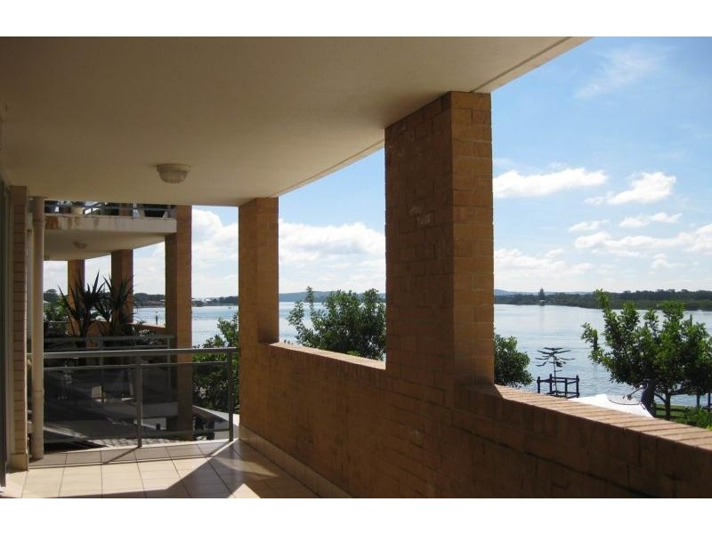 8/2 Belmont St, Swansea NSW 2281