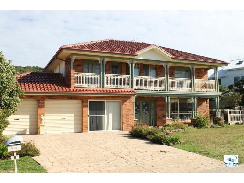 6 Seacliff  Pl, Caves Beach NSW 2281