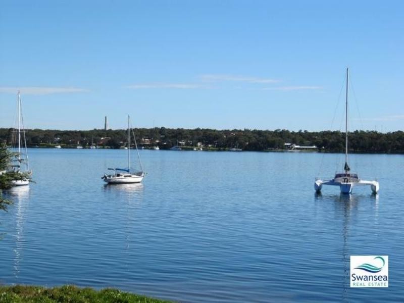 127 Marine Pde, Nords Wharf NSW 2281
