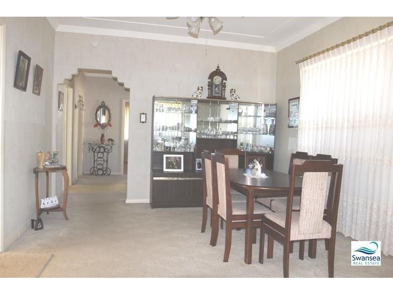 302 Pacific Hwy, Swansea NSW 2281