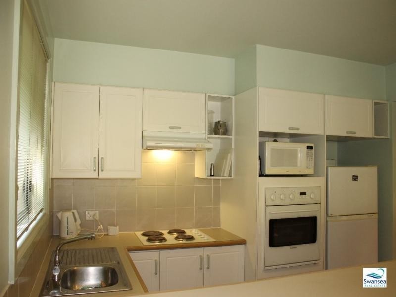 64 Kingfisher Cct, Cams Wharf NSW 2281