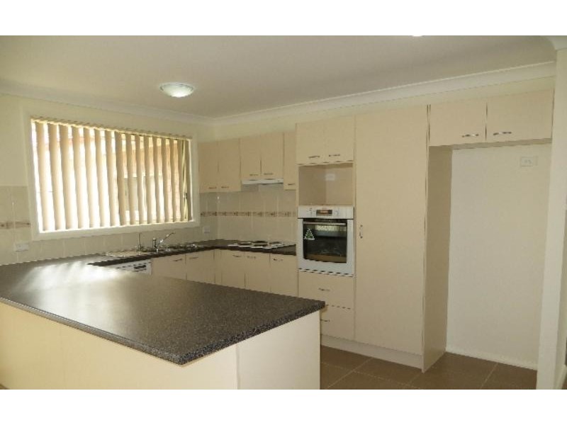 61 Pelican St, Swansea NSW 2281