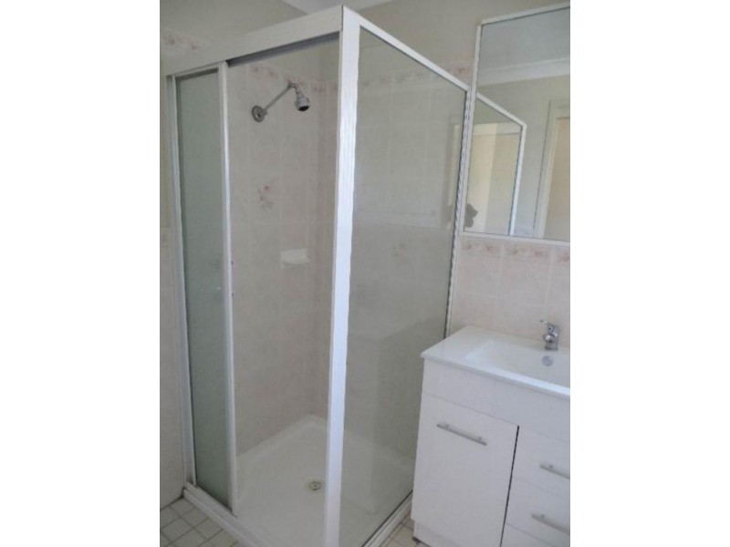 1/18 Nioka  Pl, Swansea NSW 2281