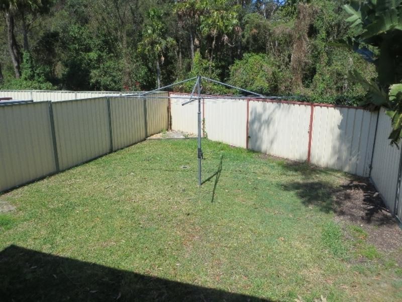 1/18 Nioka  Pl, Swansea NSW 2281