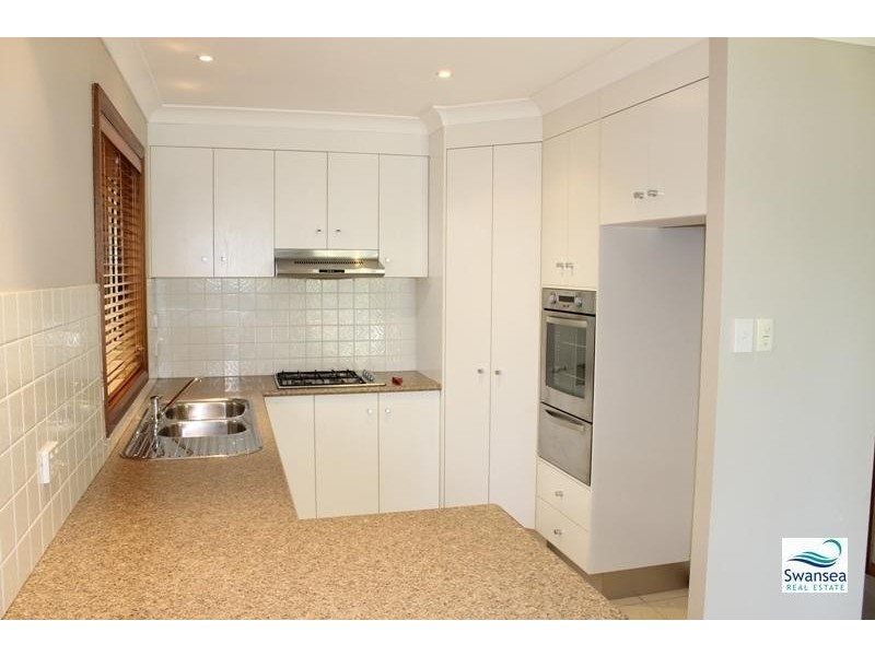 60 Government Rd, Nords Wharf NSW 2281