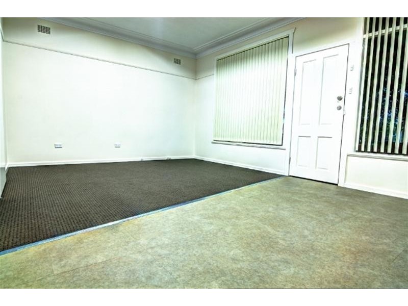 6 Kahibah  St, Swansea NSW 2281