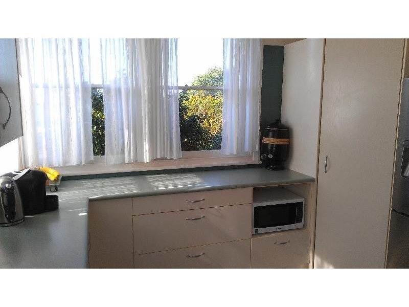 214 Parbury Rd, Swansea NSW 2281