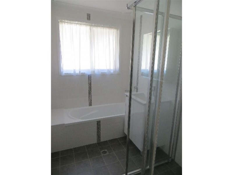 12 Gray St, Swansea NSW 2281