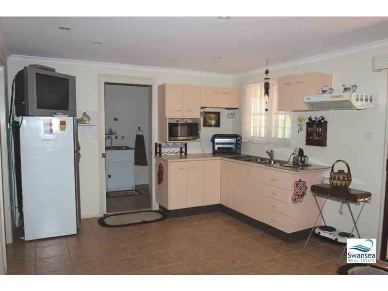 12 Gray St, Swansea NSW 2281