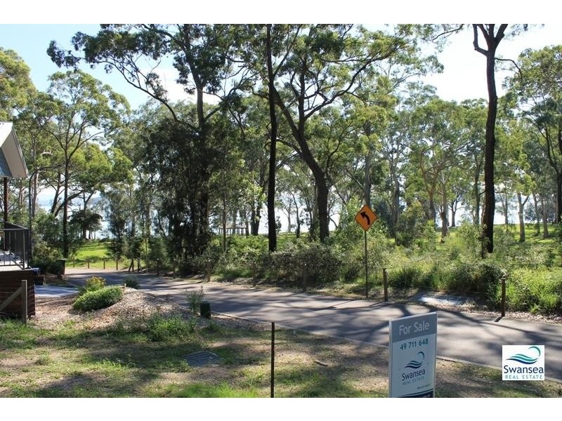 16 Saltwater Row, Murrays Beach NSW 2281
