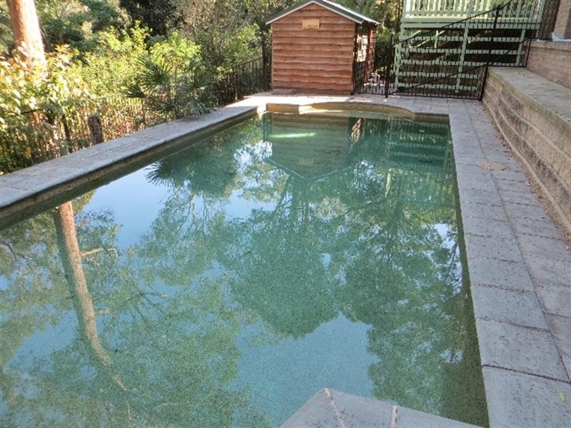 63 Scenic  Dr, Caves Beach NSW 2281