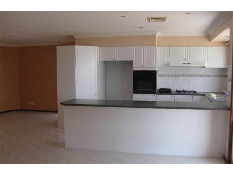 17  Galleon  Gr, Caves Beach NSW 2281