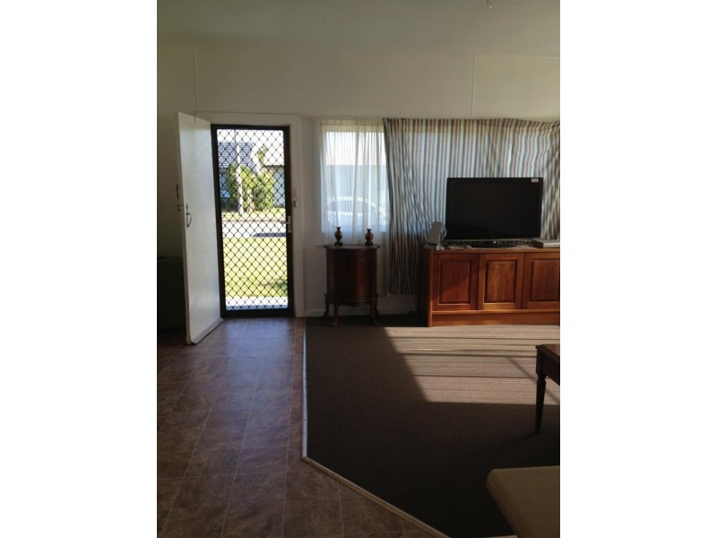20 Carawa St, Blacksmiths NSW 2281
