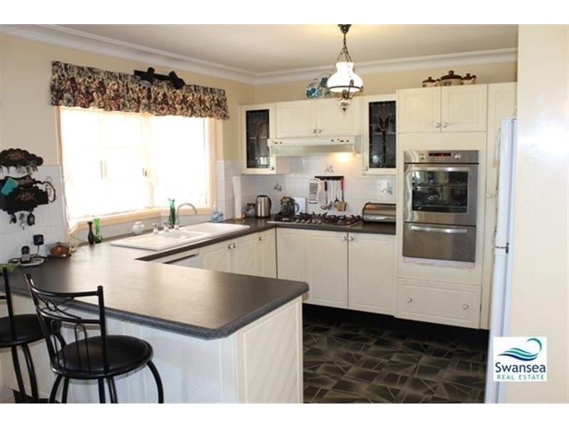 13 Boyd St, Swansea NSW 2281