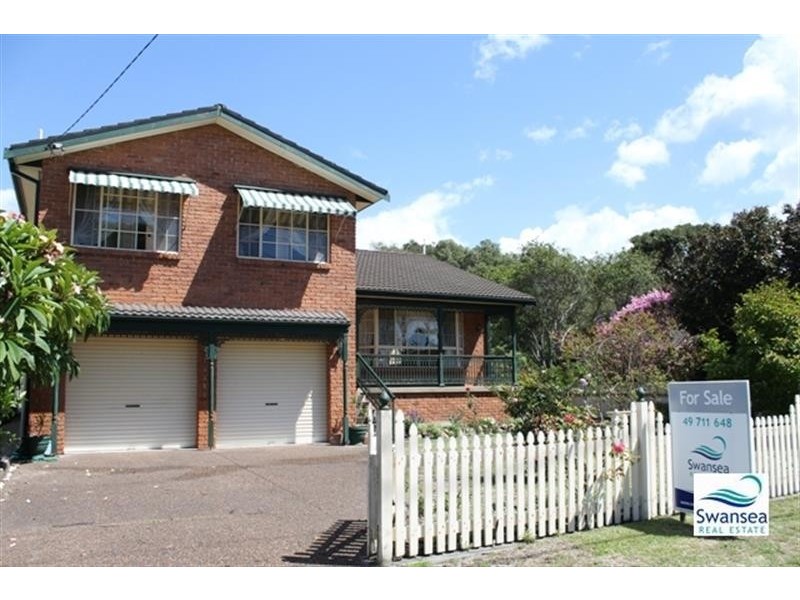 13 Boyd St, Swansea NSW 2281