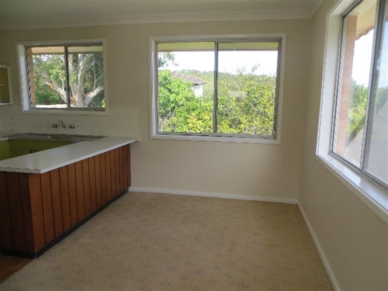 7 Central Ave, Nords Wharf NSW 2281