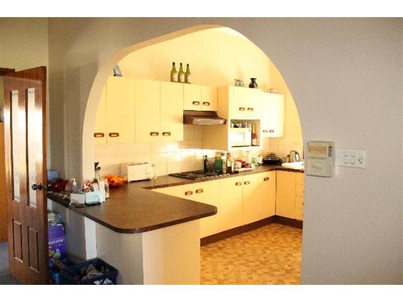 57 Evans St, Belmont NSW 2280