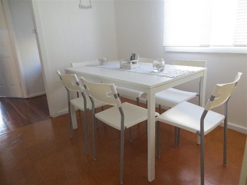 12 Tirriki St, Blacksmiths NSW 2281