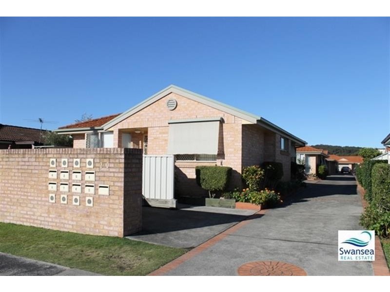 1/20 Lake Rd, Swansea NSW 2281