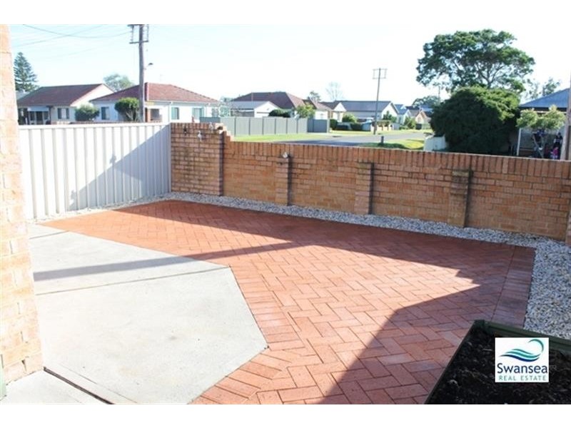 1/20 Lake Rd, Swansea NSW 2281