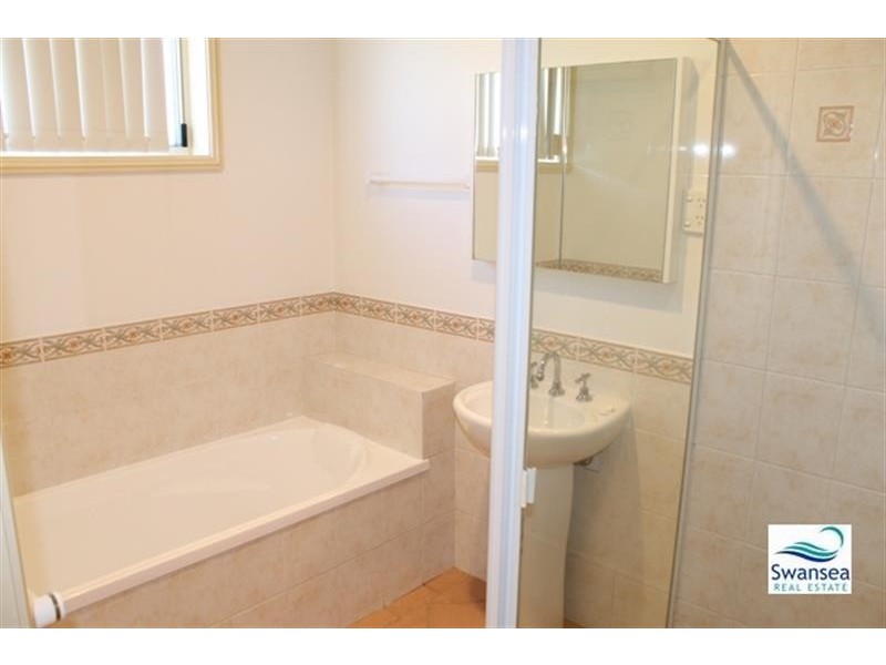 1/20 Lake Rd, Swansea NSW 2281