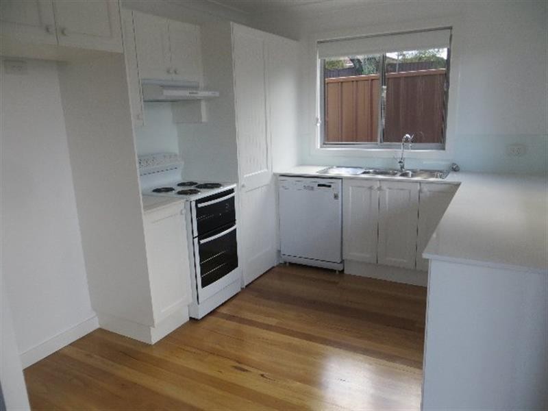 25A Caves Beach Rd, Caves Beach NSW 2281