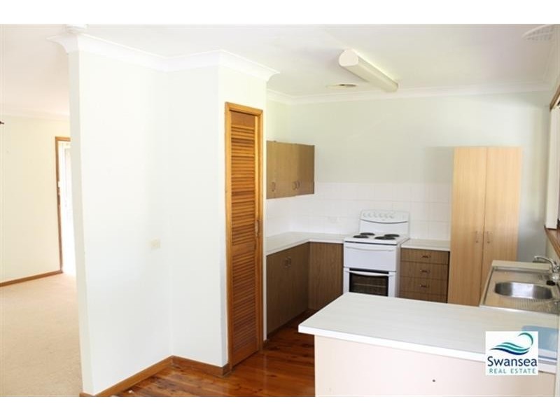 196 Bowman St, Swansea NSW 2281