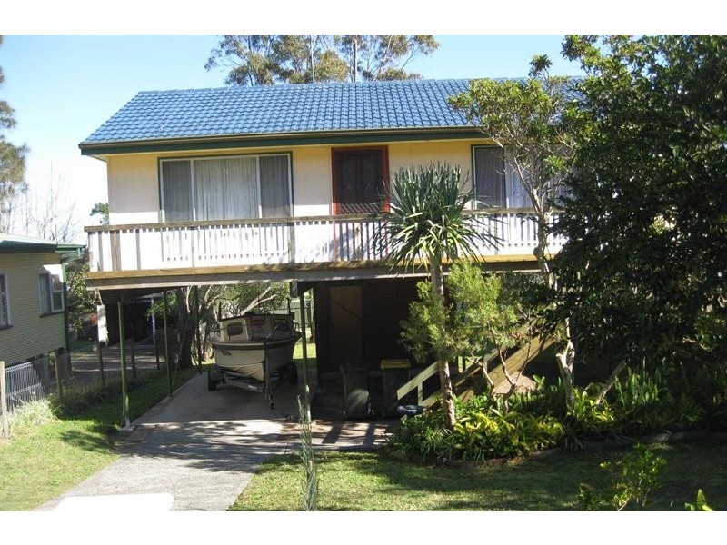 52 Government Rd, Nords Wharf NSW 2281