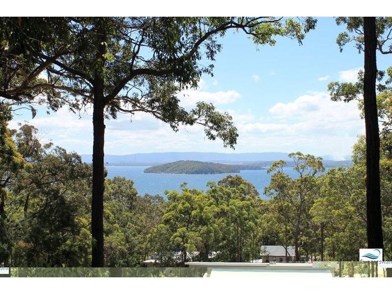 12 Lake Ridge Way, Murrays Beach NSW 2281