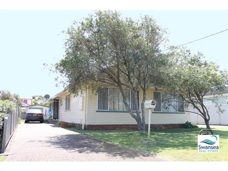 1/21 Maneela St, Blacksmiths NSW 2281