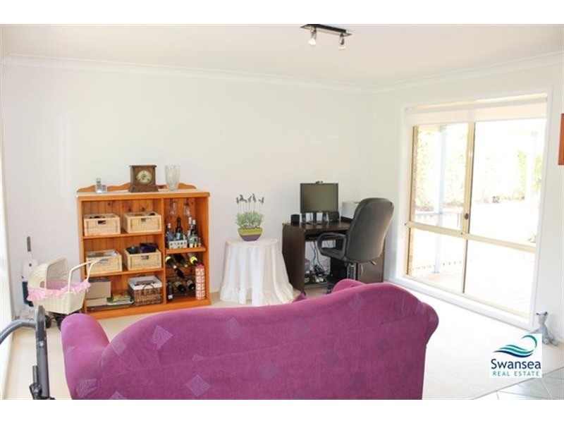 10 Nioka Pl, Swansea NSW 2281