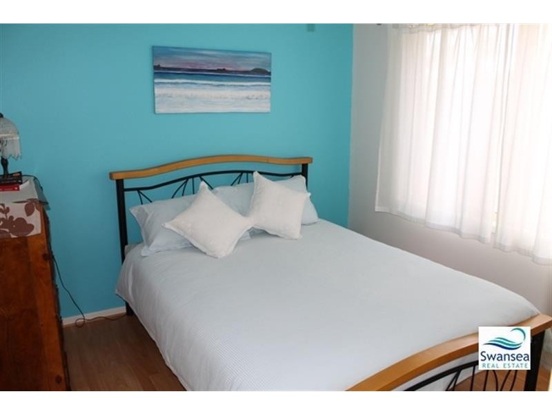 10 Nioka Pl, Swansea NSW 2281