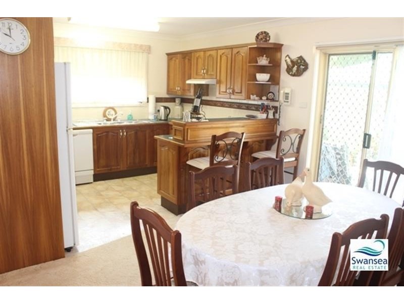 1/25 Wood St, Swansea NSW 2281