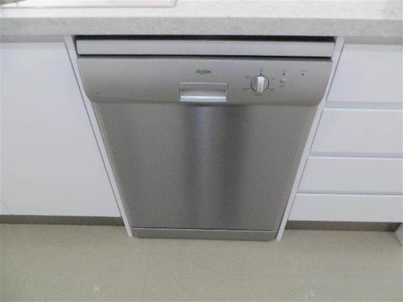 11/60 Caves Beach Rd, Caves Beach NSW 2281