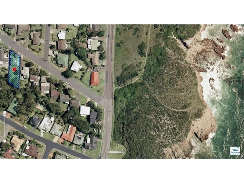 54 Ocean View Pde, Caves Beach NSW 2281