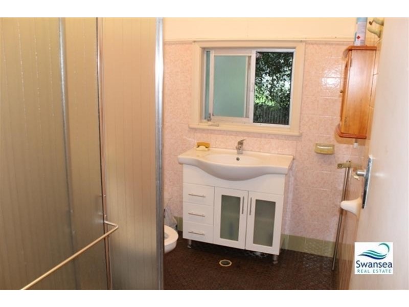 39 Marine Pde, Nords Wharf NSW 2281