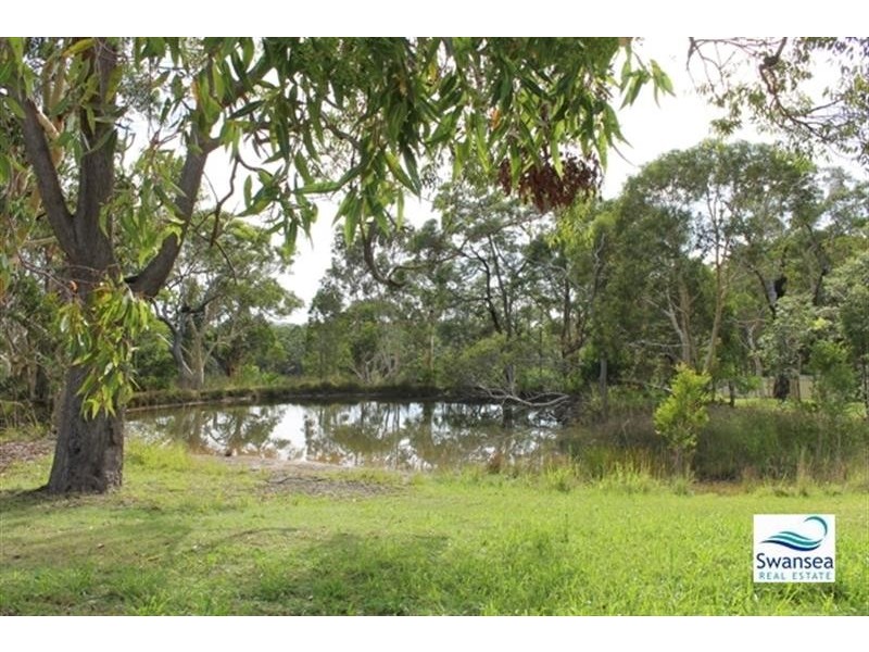 30 Summerland Rd, Summerland Point NSW 2259