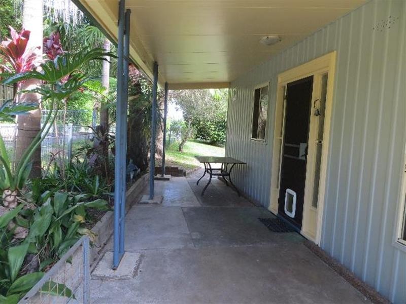 8 Government Rd, Nords Wharf NSW 2281
