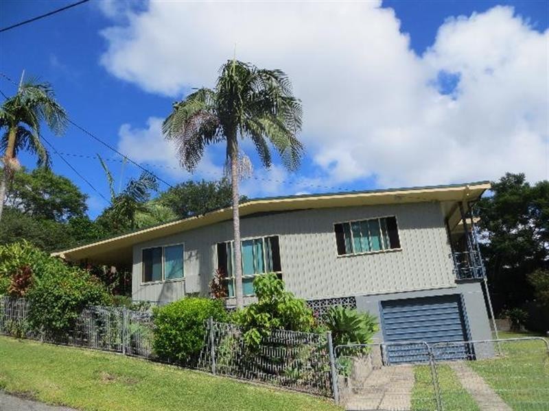 8 Government Rd, Nords Wharf NSW 2281