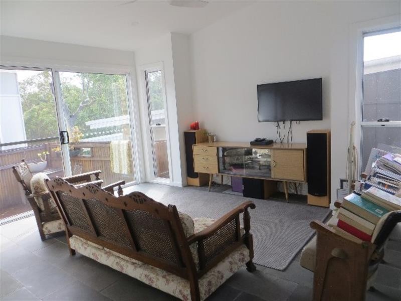 66 Lake Forest Dr, Murrays Beach NSW 2281