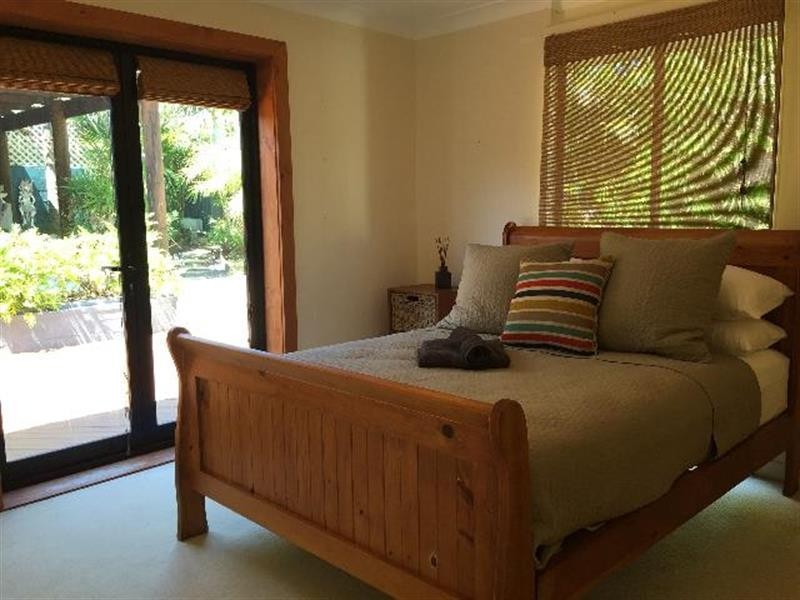 54 Pacific Dr, Swansea Heads NSW 2281