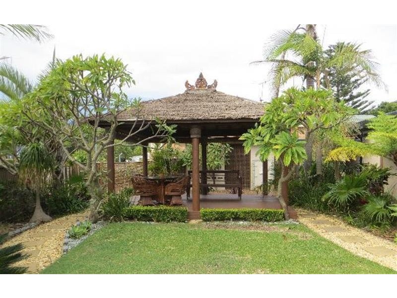 54 Pacific Dr, Swansea Heads NSW 2281