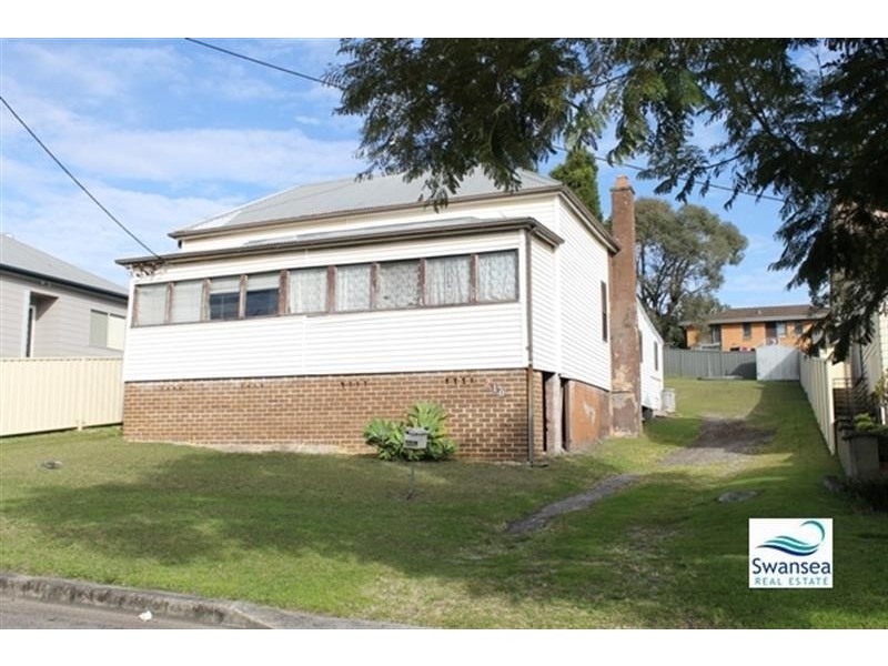 210 Parbury Rd, Swansea NSW 2281