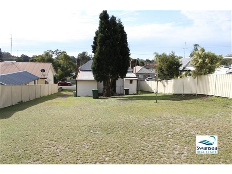210 Parbury Rd, Swansea NSW 2281