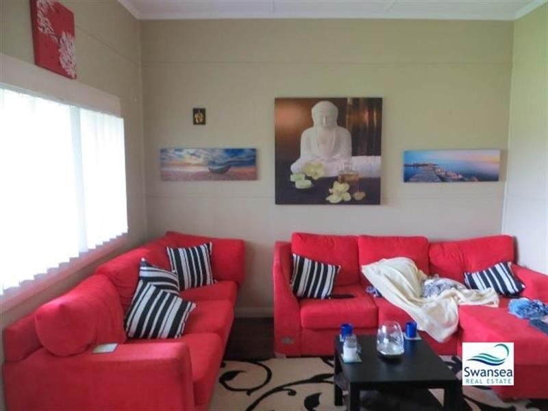 63 Pelican St, Swansea NSW 2281