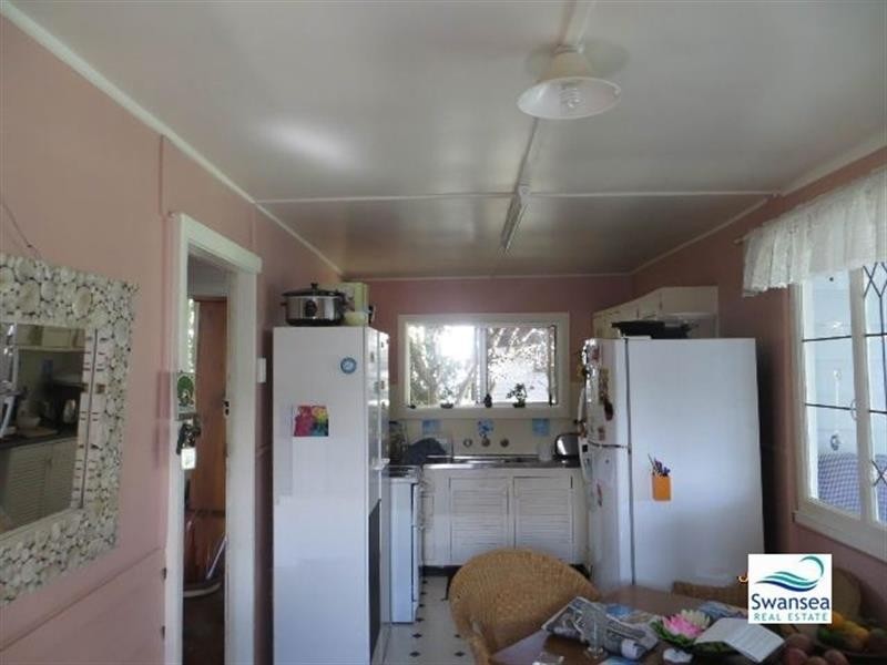 63 Pelican St, Swansea NSW 2281